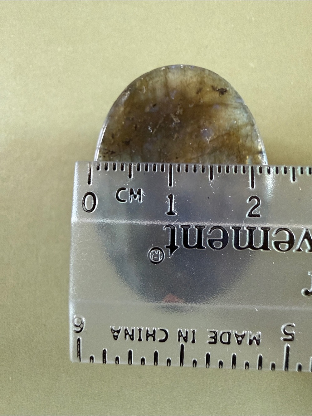 Natural Labradorite oval cabochon gemstone - Picture 6 of 10
